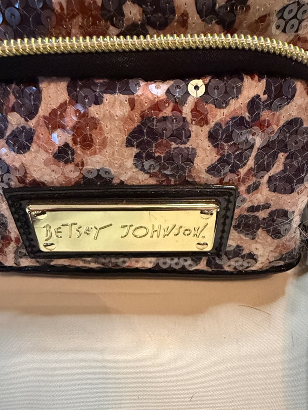 Betsey Johnson Leopard Sequin Crossbody with Black Strap - Picture 3 of 8